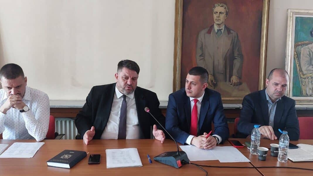 БСП осигурява транспорт за зрелостниците