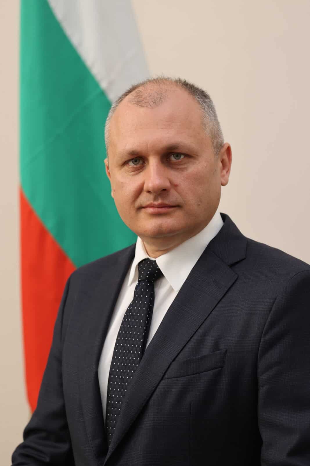 Министър Мундров: МЕУ започва проверки заради еврото