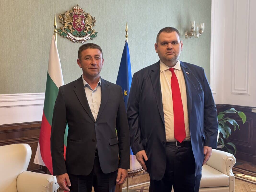 Делян Пеевски, лидер на ДПС и ПГ на ДПС-НОВО НАЧАЛО прие община Руен в стратегията “Ново начало”