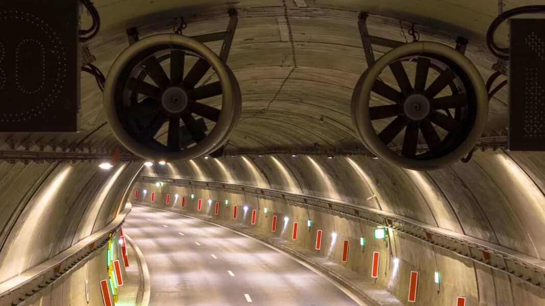 Пускат обновените тунели „Правешки ханове“ и „Топли дол“