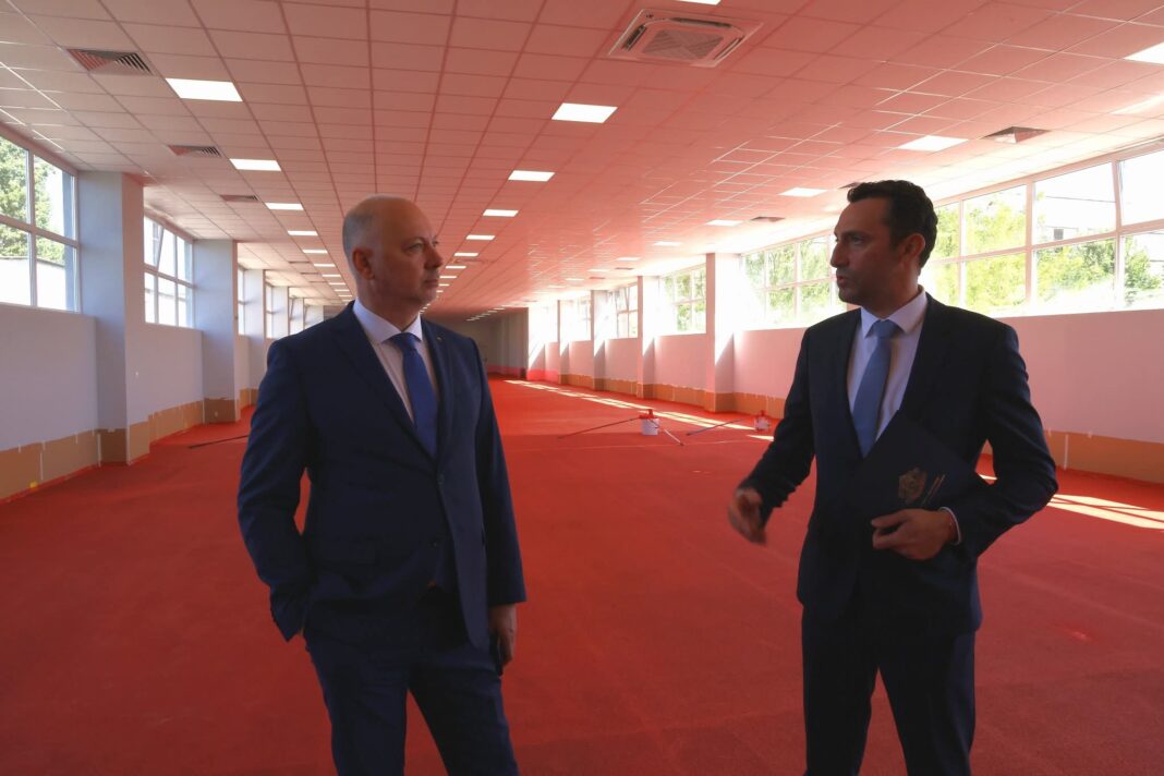 Желязков: Нека съперничеството бъде на тепиха, не на улицата