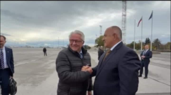 Борисов посрещна шефа на „Райнметал“