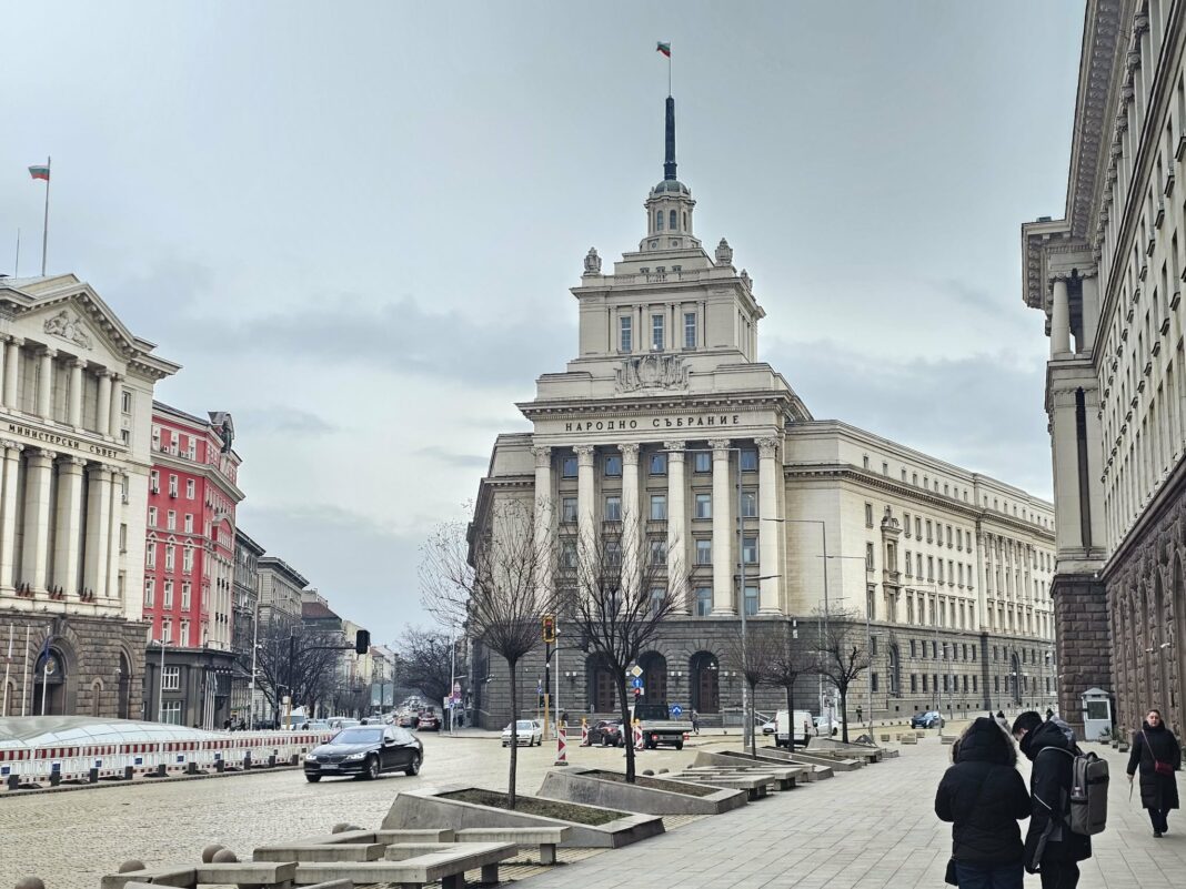 Парламентът изслушва министъра на икономиката за цените