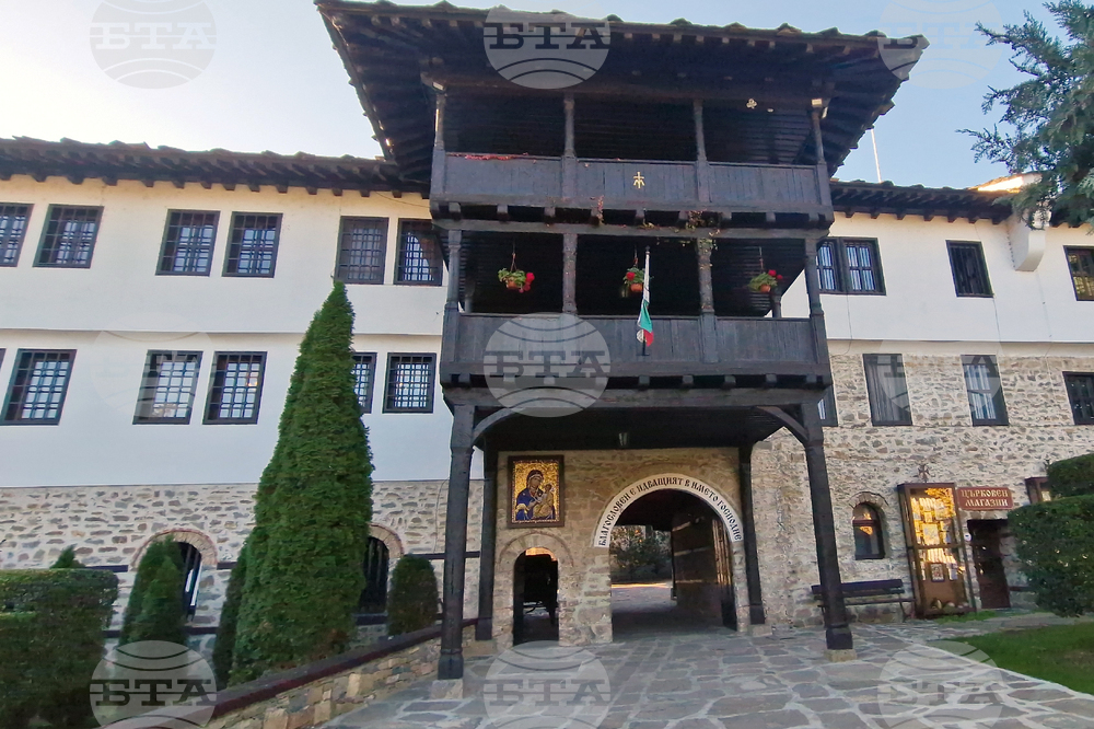 Троянският манастир посреща мощи на свети Давид Евбейски