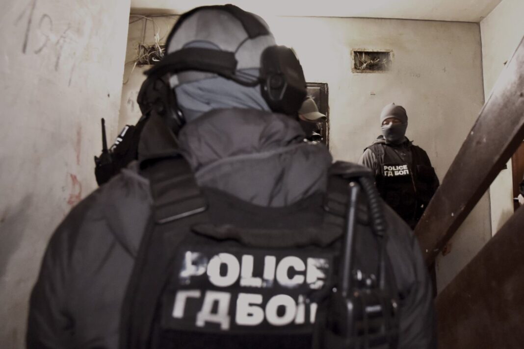 Арести след акция на ГДБОП в София