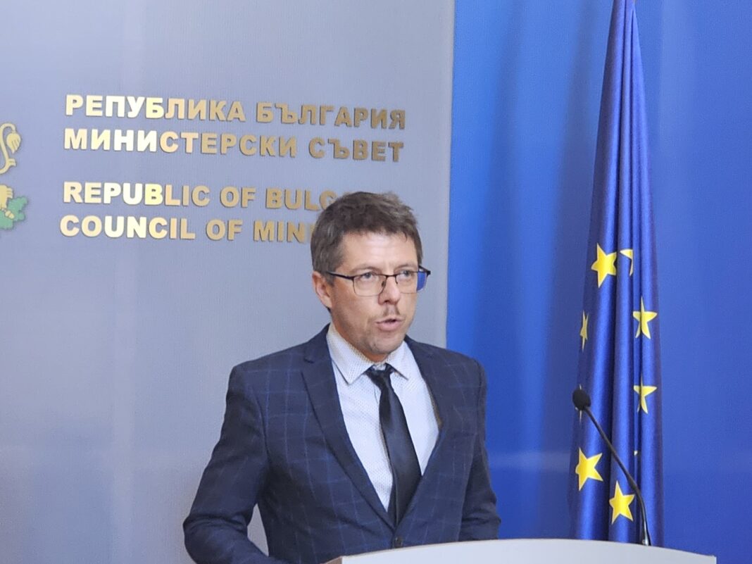 Цицелков наглее: Няма причина да напускам Обществения съвет на ЦИК