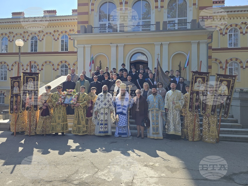 Благовещение с тържество и символична церемония в духовната семинария