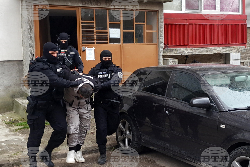 Арести за изборна търговия в Хасковско