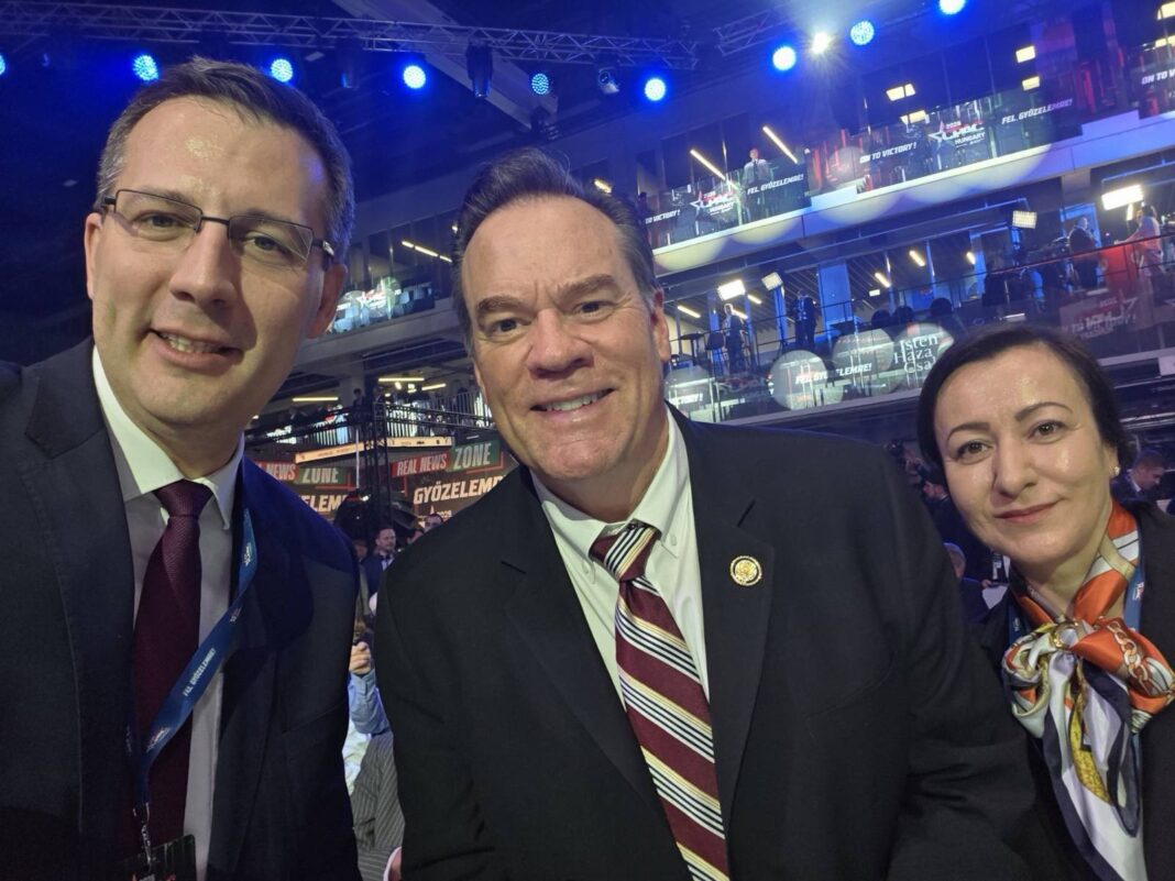 Делян Пеевски пожела успех на Орбан