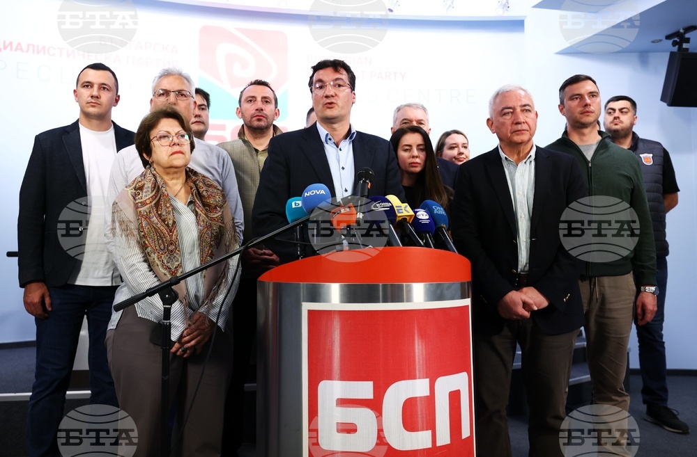Зарков остава начело на БСП с почти пълна подкрепа