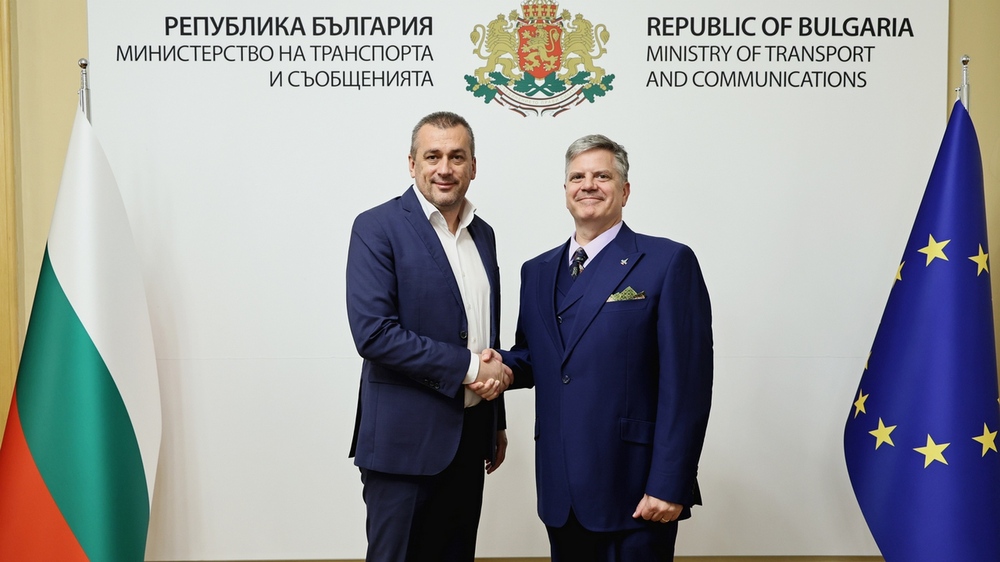 Георги Пеев обсъди транспортни проекти с американския посланик