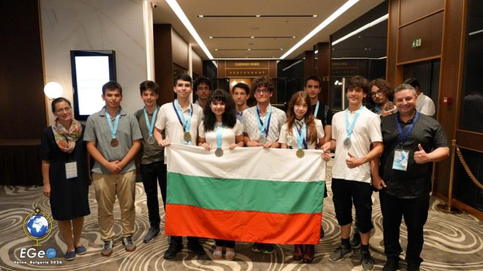България с 9 медала от Европейската олимпиада по география