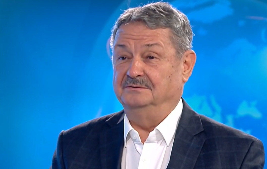 Проф. Рачев: При тази жега и висока влажност – иде ти да си съблечеш и кожата