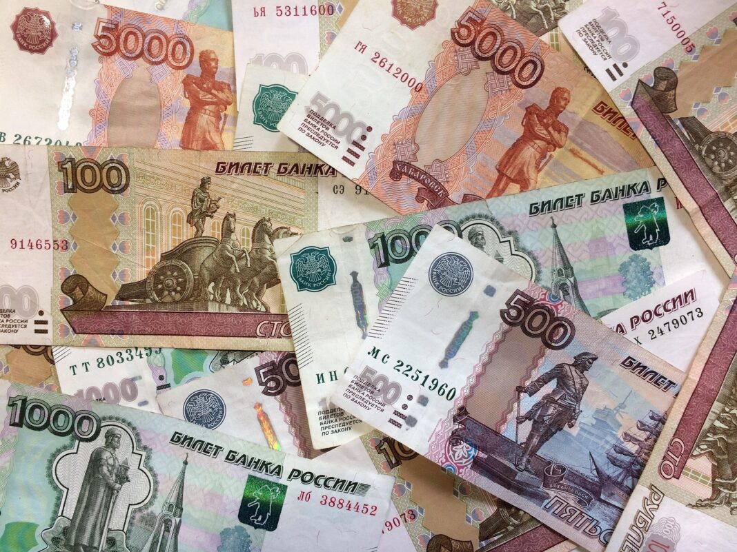 Русия вдига военните разходи до над 200 млрд. долара през 2027 г.