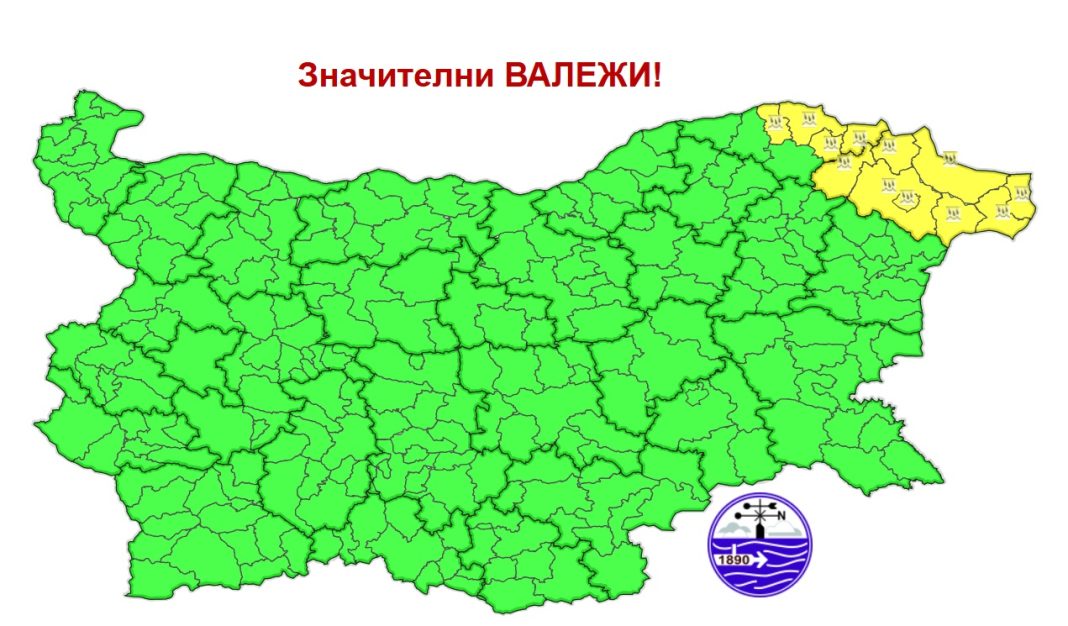 Дъжд, гръмотевици и силен вятър в Източна България днес